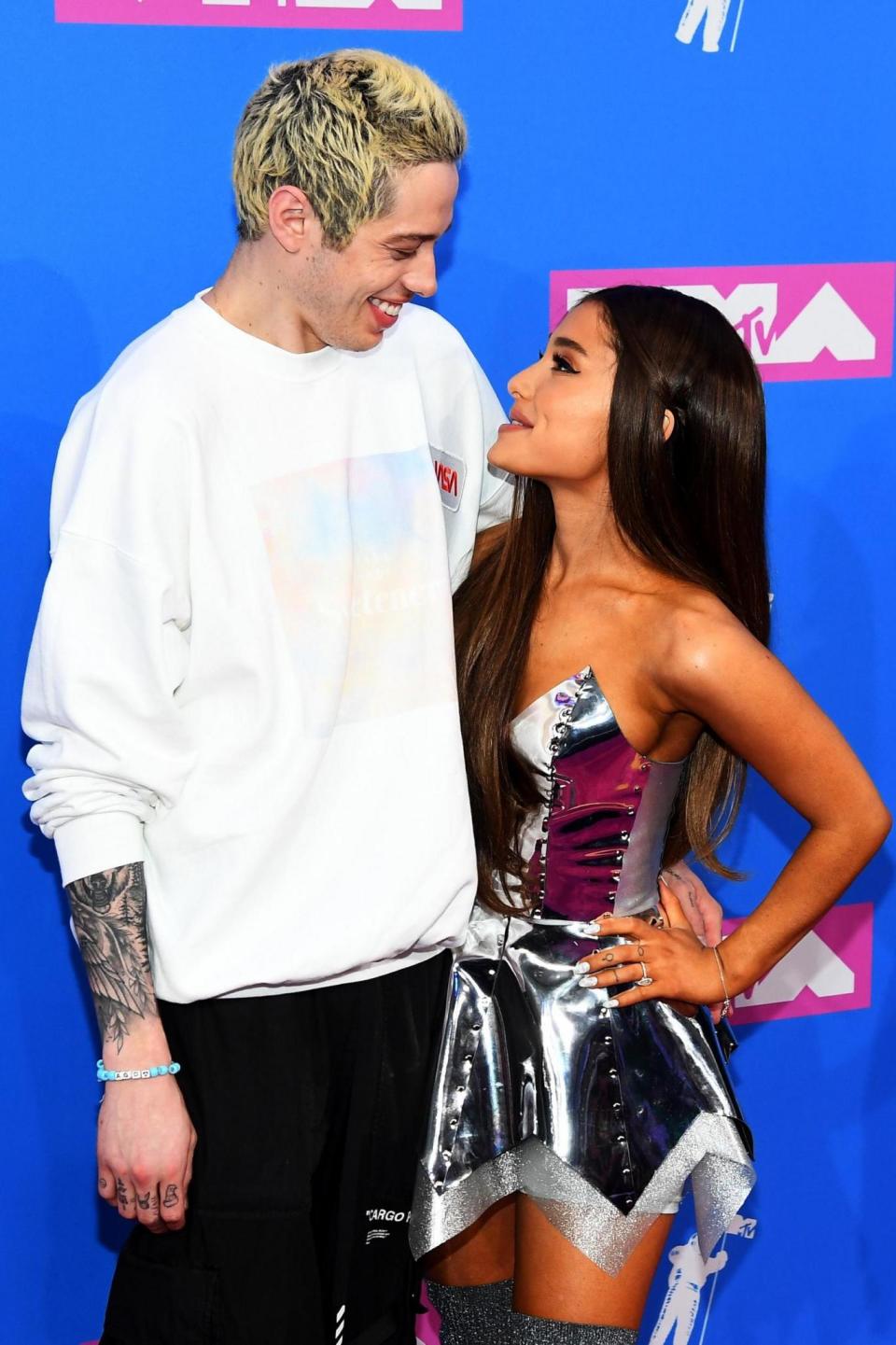 Ariana Grande and Pete Davidson attending the 2018 MTV Video Music Awards in New York, NY, USA. (Getty Images)