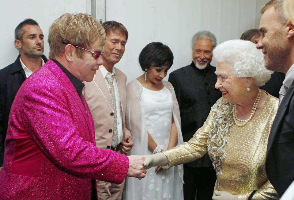 Sir Elton John meets the Queen (Dave Thompson/PA) (PA Wire)