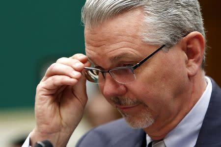 Takata Executive Vice President Kevin Kennedy testifies at a hearing of a House Energy and Commerce Subcommittee on the Takata airbag recall, on Capitol Hill in Washington June 2, 2015. REUTERS/Gary Cameron