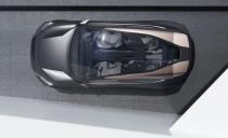 <p>As with pretty much every concept car, the Nissan IMQ mixes realistic and unrealistic design details.</p>