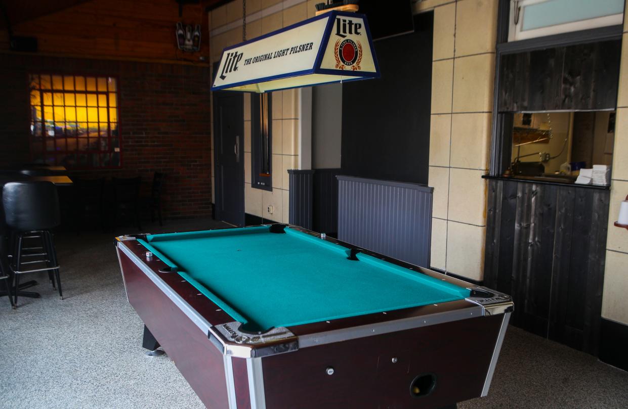 The Highlands Bar and Grill has recently opened in the old Diamond Station building at 2280 Bardstown Road. HBG offers a bar with bar food, pool table and several flat-screen televisions for watching sports. March 8, 2023. 