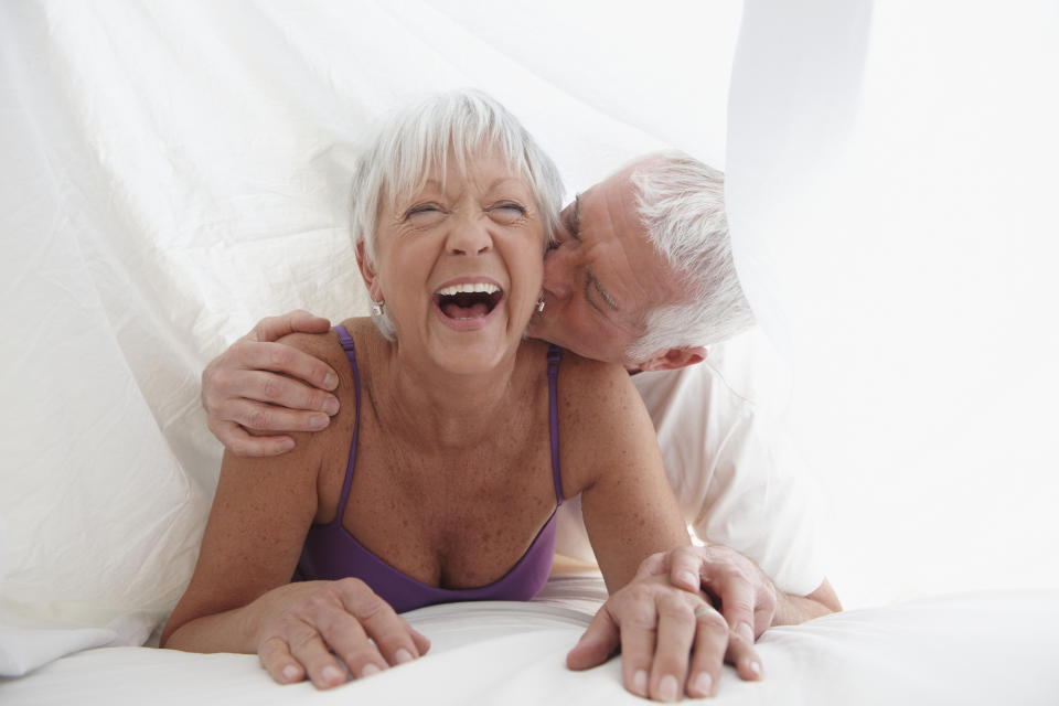 Liebe ist auch im Alter schön! Kommt jetzt der Bachelor für romantische Senioren und Seniorinnen? (Symbolbild: Getty)