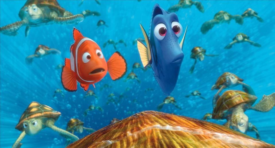 FINDING NEMO, Marlin, Dory, 2003. © Walt Disney / courtesy Everett Collection