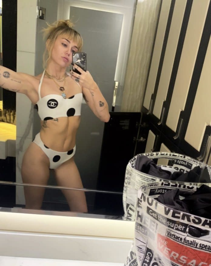 mileycyrus/Twitter