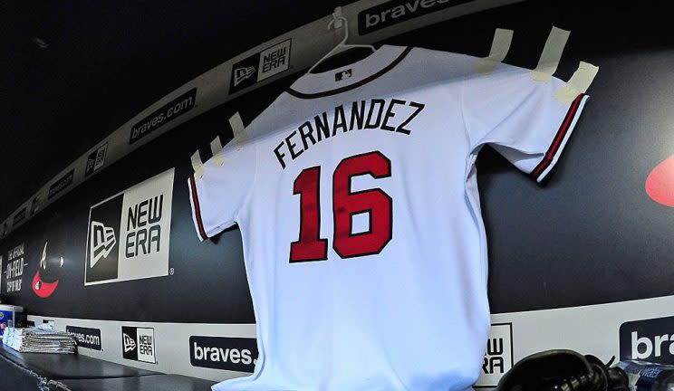 Someone stole Jose Fernandez's jersey from a candlelight vigil at