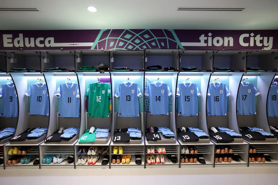 AL RAYYAN, QATAR - NOVEMBER 24: General view of the dressing room of Uruguay prior to the FIFA World Cup Qatar 2022 Group H match between Uruguay and Korea Republic at Education City Stadium on November 24, 2022 in Al Rayyan, Qatar. (Photo by Patrick Smith - FIFA/FIFA via Getty Images)