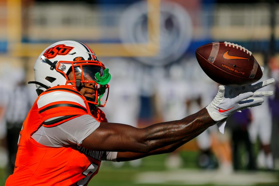 Sep 2, 2023; Stillwater, Oklahoma, USA; Oklahoma State's Jaden Nixon (3) warms up before an NCAA football game between Oklahoma State and Central Arkansas at Boone Pickens Stadium. Mandatory Credit: Nathan J. Fish-USA TODAY Sports