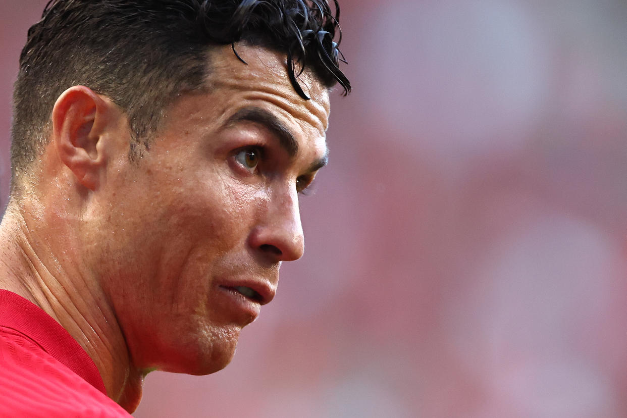 Cristiano Ronaldo de Portugal durante el partido del Grupo 2 de la Liga de las Naciones de la UEFA entre Portugal y la República Checa en el Estadio José Alvalade el 9 de junio de 2022 en Lisboa. (Foto: Robbie Jay Barratt - AMA/Getty Images)