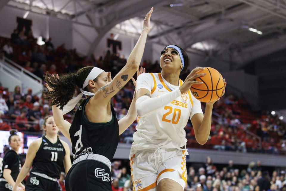 Tennessee's Tamari Key looks to shoot as Green Bay's Jasmine Kondrakiewicz, left, defends during the second half of a first-round college basketball game in the NCAA Tournament in Raleigh, N.C., Saturday, March 23, 2024. (Ben McKeown / AP Photo)