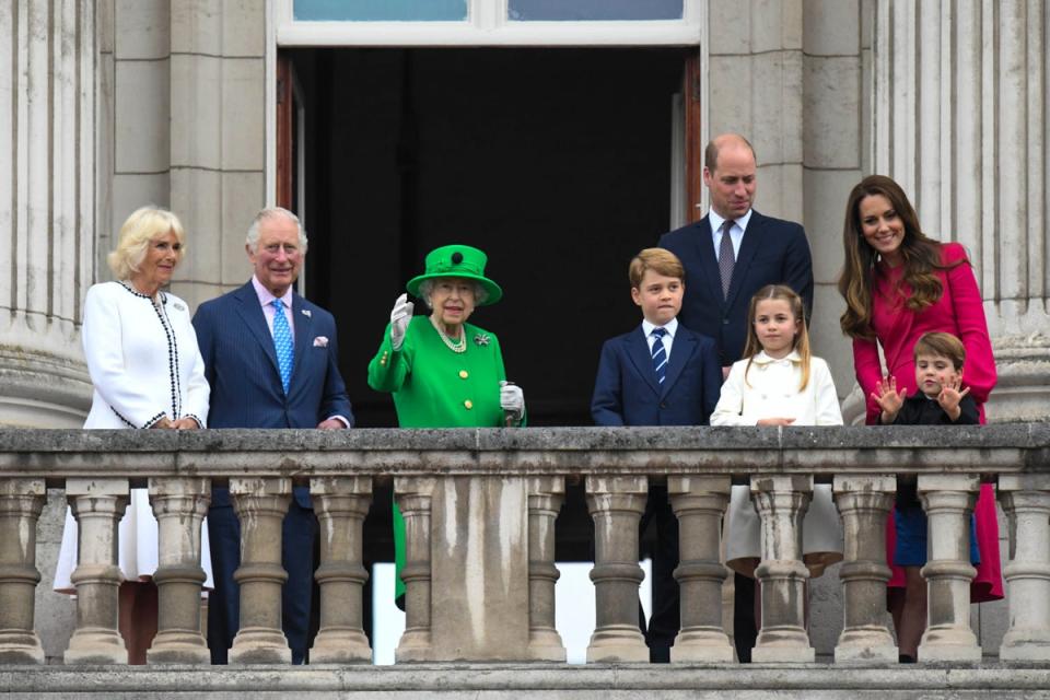 Louis waves at crowds with both hands (Getty Images)