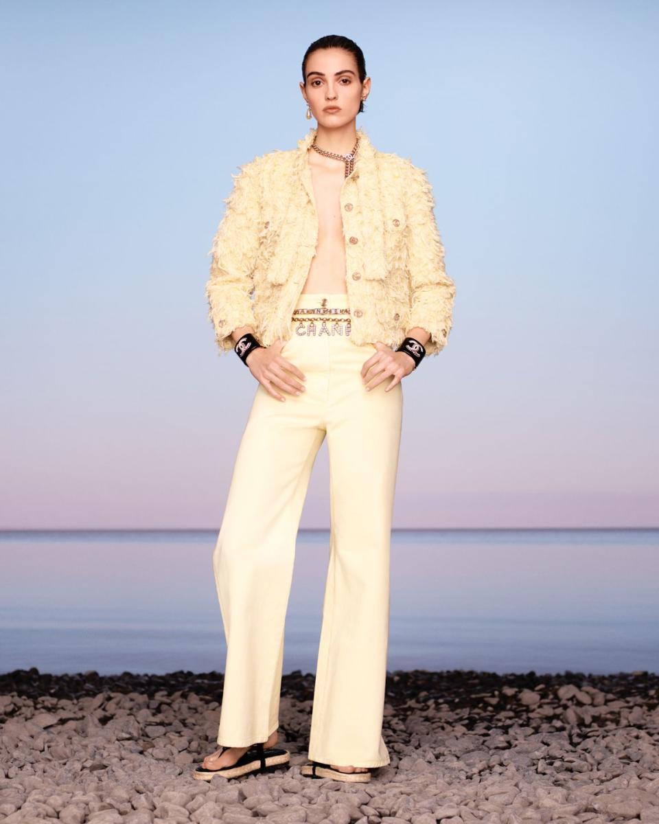 See Every Look From Chanel's Cruise 2021 Collection