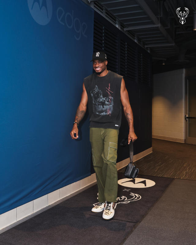 NBA outfits of the night: John Wall, James Harden, Immanuel Quickley and  more