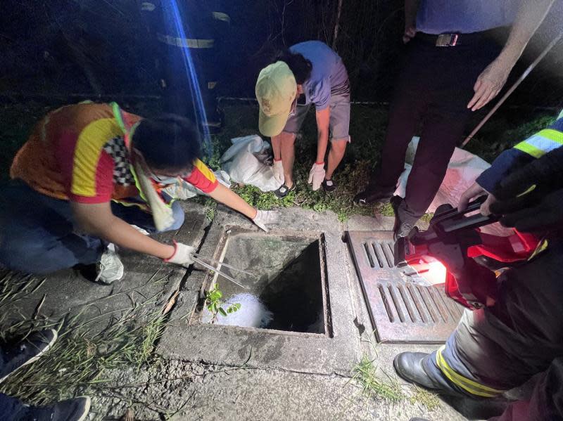 東市台糖中興加油站油品外洩　警消滅火搶救持續警戒