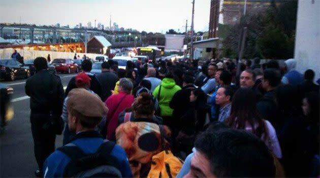 Chaos at Sydenham Station. Photo: @MelanieDinjaski