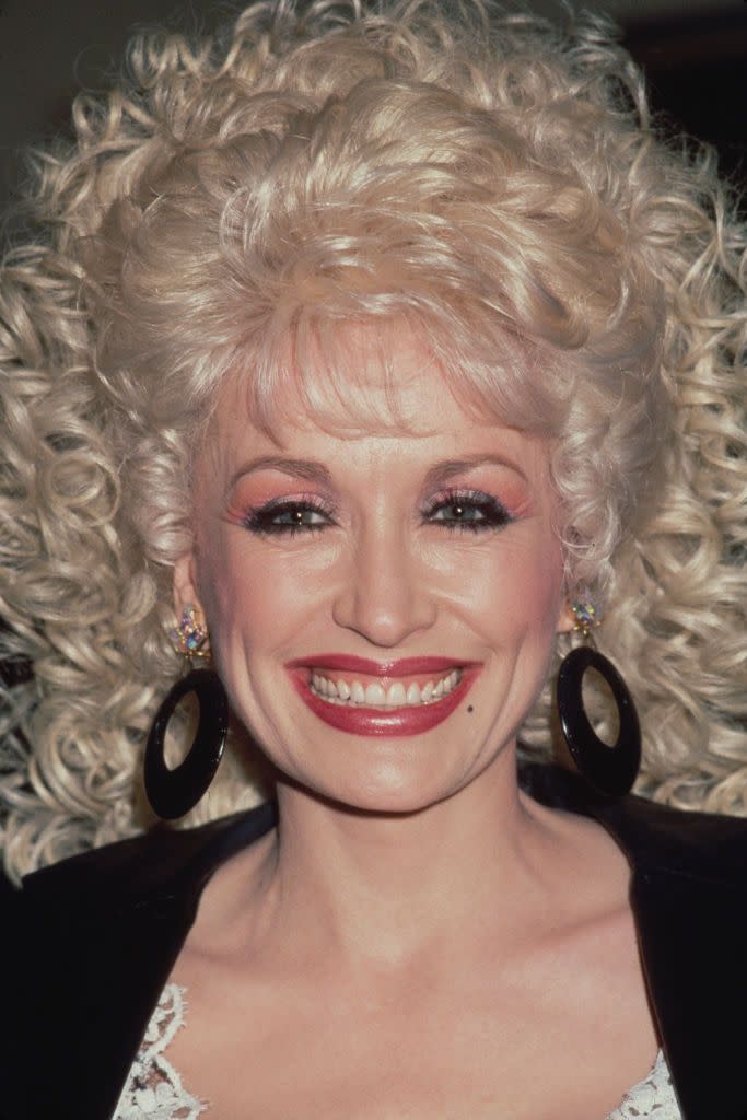 dolly parton, american singer songwriter