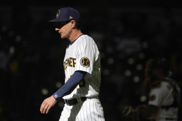 Milwaukee Brewers' manager Craig Counsell looks on during the eighth inning  of a baseball game against the Pittsburgh Pirates Saturday, Sept. 21, 2019,  in Milwaukee. (AP Photo/Aaron Gash Stock Photo - Alamy