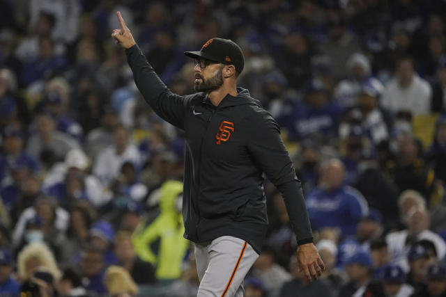 Giants manager Gabe Kapler defends fan base after incidents Friday