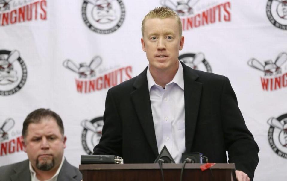 Kevin Hooper announced that he is leaving the Wichita Wingnuts to become the new minor-league infield coordinator for the San Diego Padres.