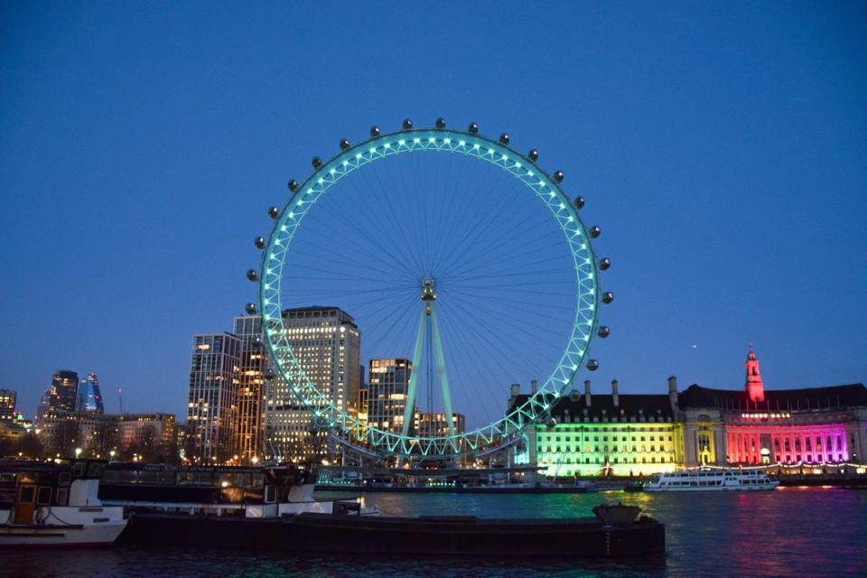 El London Eye iluminado para el Día de San Patricio en 2021 (Getty Images)