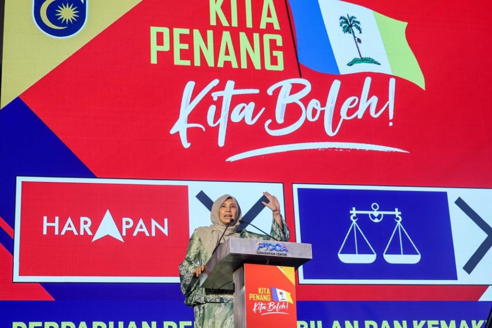 In her speech during the launch of the Penang Unity Manifesto on August 1, PKR vice-president Nurul Izzah Anwar reminded voters not to be complacent. — Bernama pic  