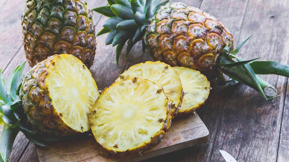 heart-healthy-food-pineapple-