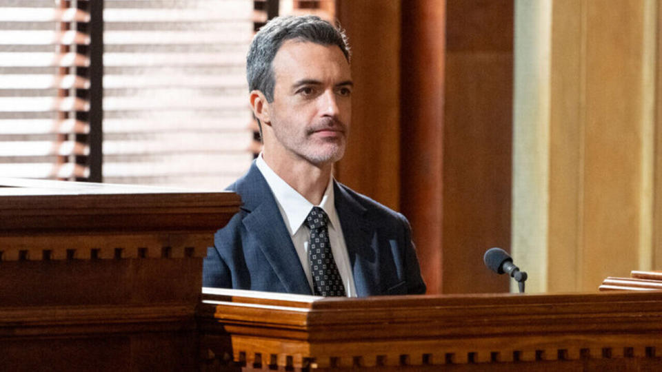  Reid Scott as Detective Vincent Riley in Law & Order Season 23x02. 
