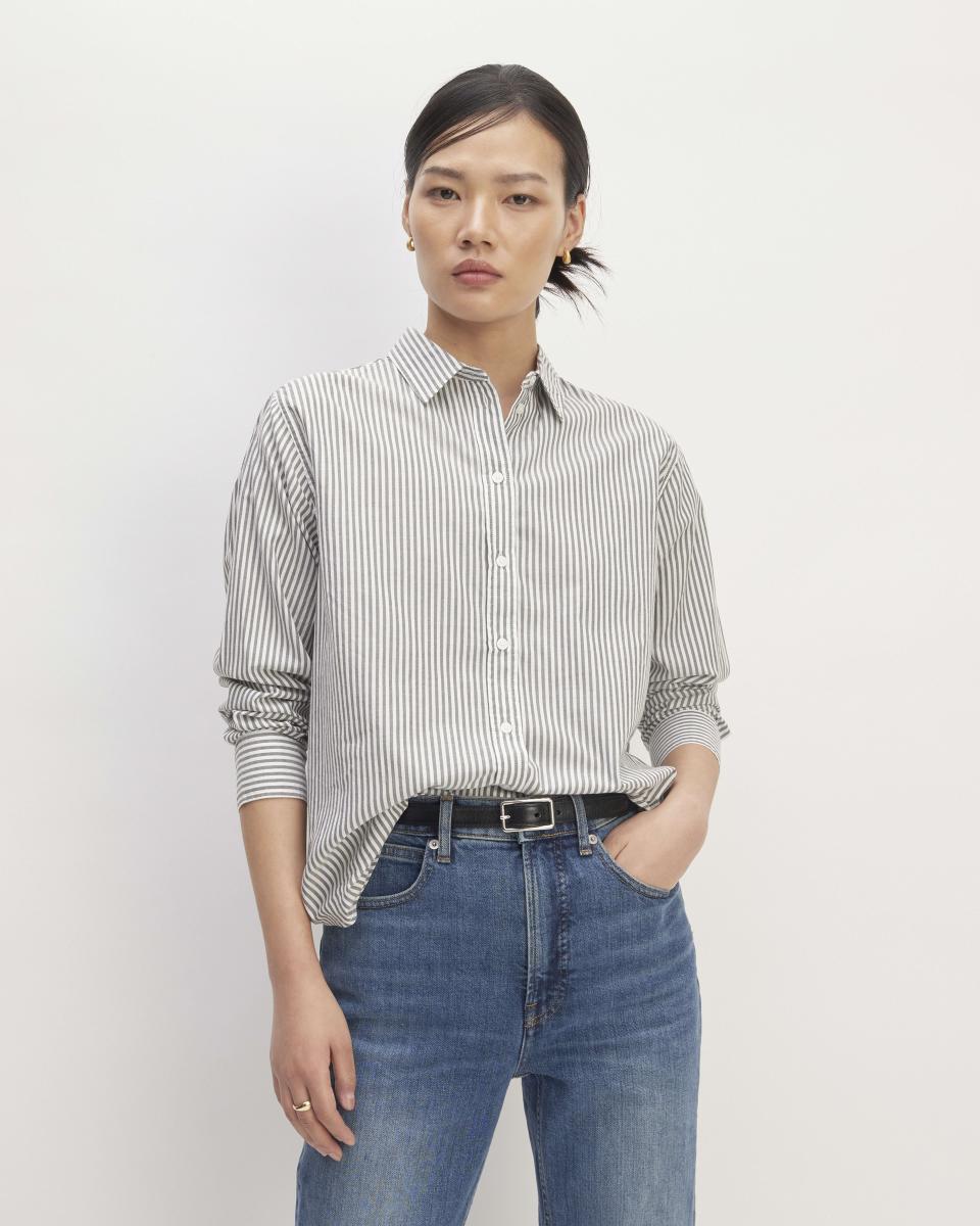 <p><a href="https://go.redirectingat.com?id=74968X1596630&url=https%3A%2F%2Fwww.everlane.com%2Fproducts%2Fwomens-silky-cttn-relaxed-shirt-org-greywhite&sref=https%3A%2F%2Fwww.cosmopolitan.com%2Fstyle-beauty%2Ffashion%2Fa60527405%2Ftaylor-swift-street-style-outfits%2F" rel="nofollow noopener" target="_blank" data-ylk="slk:Shop Now;elm:context_link;itc:0;sec:content-canvas" class="link ">Shop Now</a></p><p>The Silky Cotton Relaxed Shirt</p><p>everlane.com</p><p>$88.00</p>