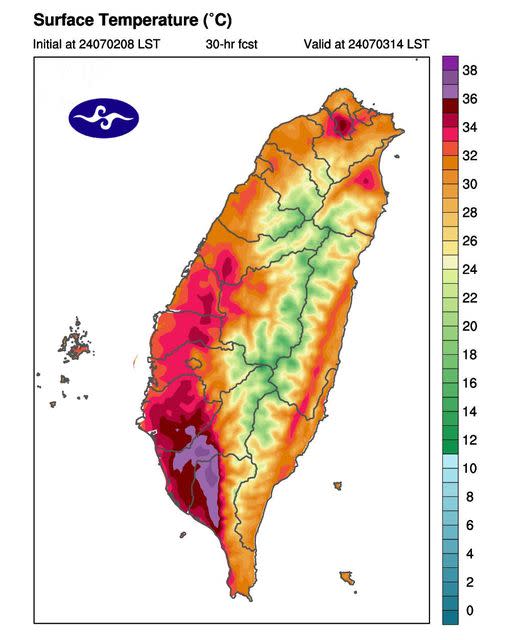 前中央氣象局長鄭明典提醒，3日「南高屏靠山區變成背風尾流區」，附和中央氣象署高溫警示，警告可能出現36度高溫，甚至38度極端高溫。   圖：翻攝「臉書」鄭明典