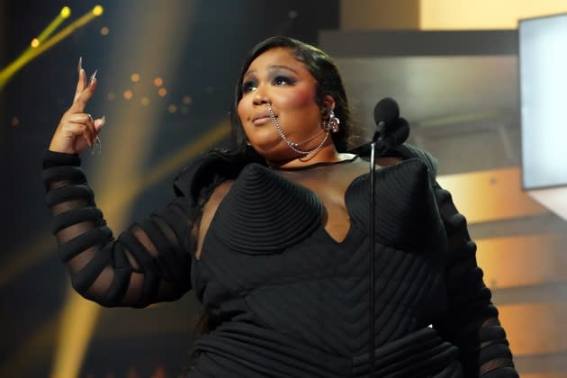 dltf-lizzo.jpg 2022 MTV VMAs – Show dltf lizzo - Credit: Jeff Kravitz/Getty Images