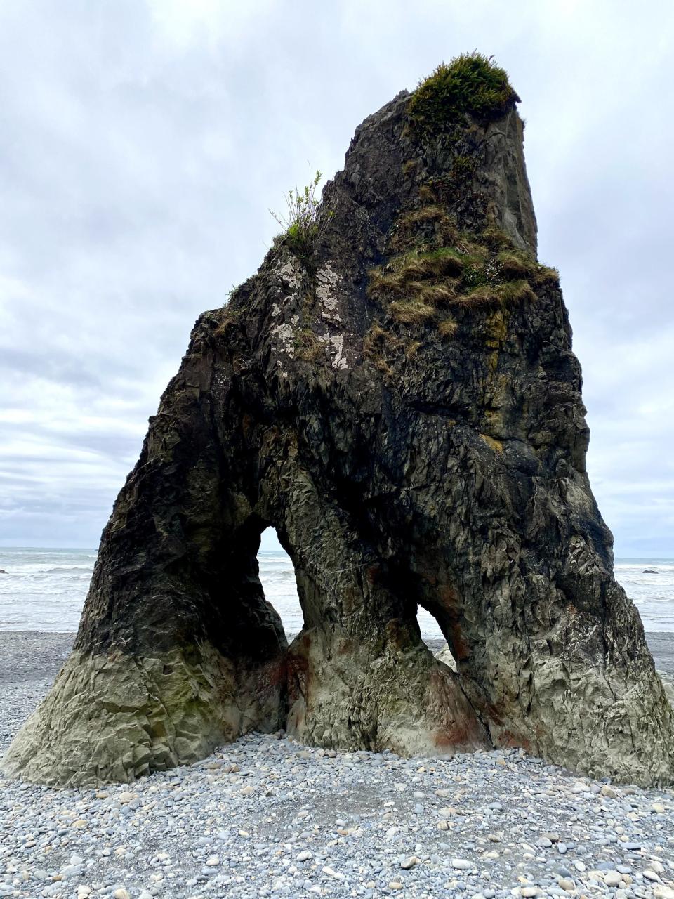 Staggering sea stacks dot the skyline at Ruby Beach, Washington.