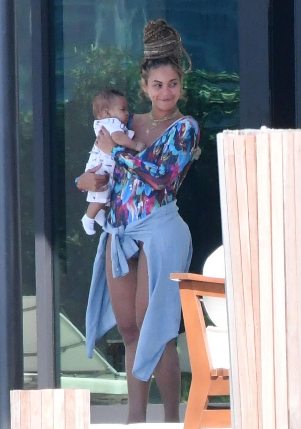 Beyonce was seen cradling her little son Sir. Source: Mega