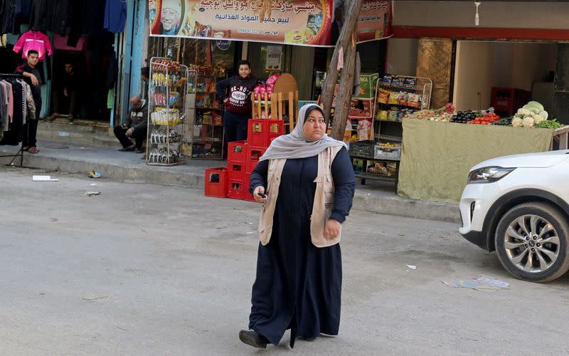 Gaza woman starts first "ladies only" taxi service