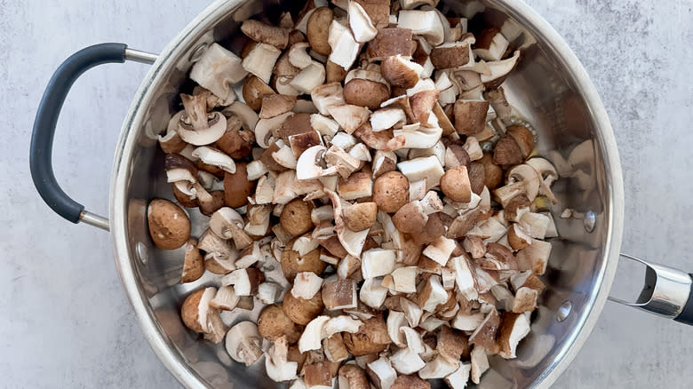 mushrooms in skillet