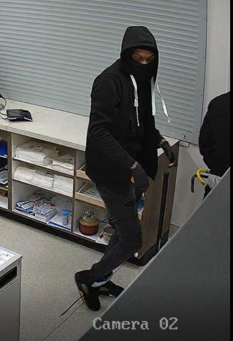 The Fort Worth Police Department is asking for the public’s help identifying four suspects who officials say stole more than $10,000 in prescription medication early Tuesday. All of the suspects wore black ski masks to hide their identity.