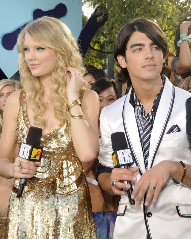 Taylor Swift & Joe Jonas