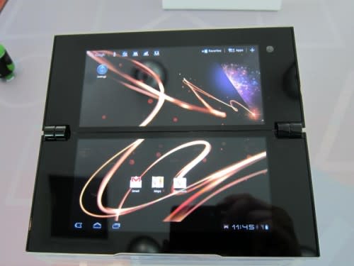 Hands on: Sony Tablet P is a little bit “niche”