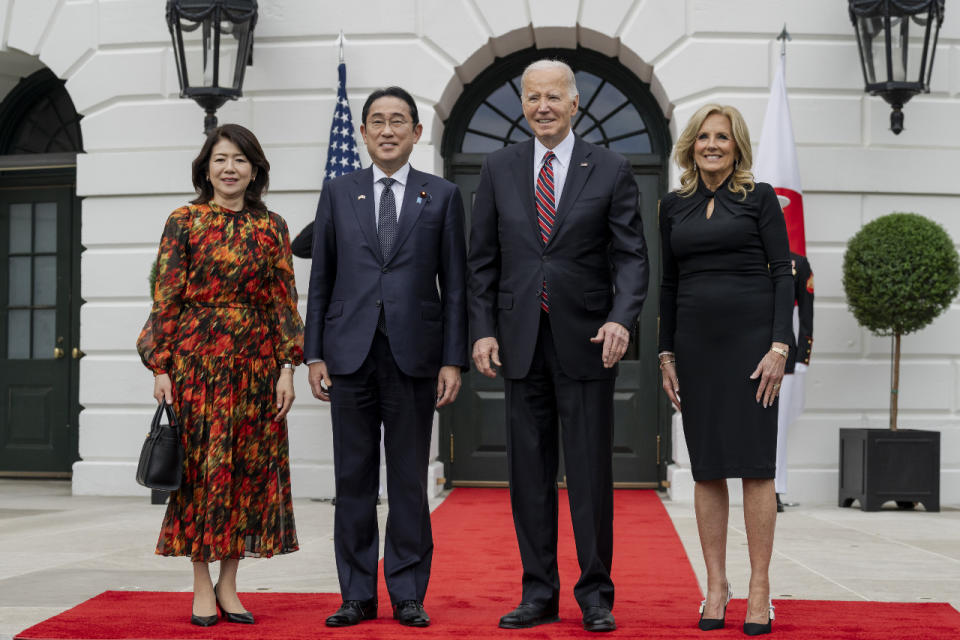 美國總統拜登(Joe Biden)9日迎接日本首相岸田文雄(Fumio Kishida)到白宮。(圖:@POTUS)