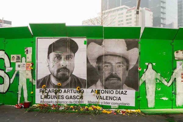 Familiares de los defensores desaparecidos realizaron una manifestación en la Glorieta de las y los desaparecidos, en la Ciudad de México, el 22 de enero de 2023. 