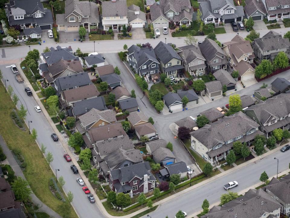  Houses and townhouses in Langley, B.C.