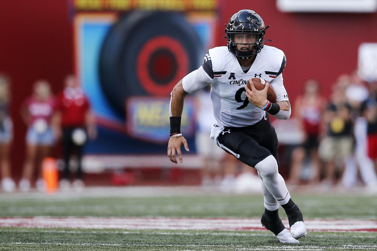 Cincinnati Football: Atlanta Falcons quarterback Desmond Ridder prepares  for upcoming campaign