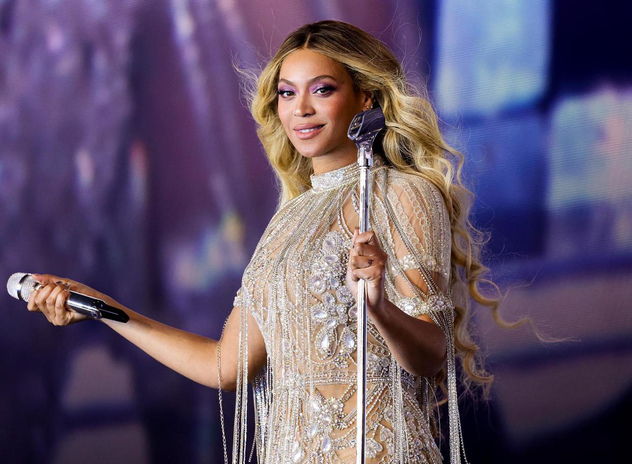 Beyonce Clarifies Upcoming Project ‘Ain’t a Country Album’