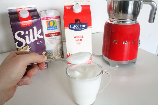 Set Steam Wand To Stun: Automated Milk Frother