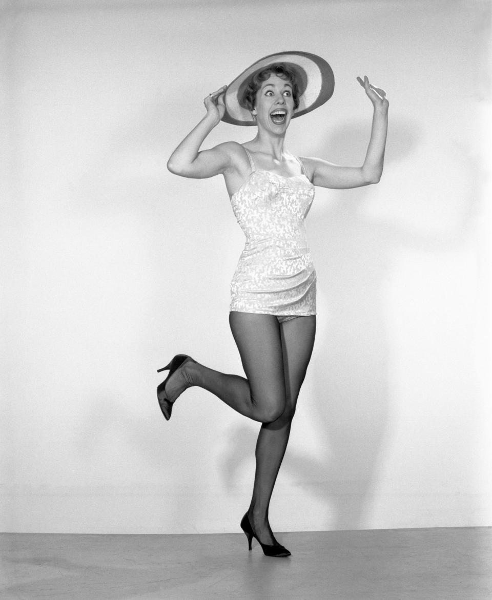 Black and white photo of Carol Burnett making a silly pose