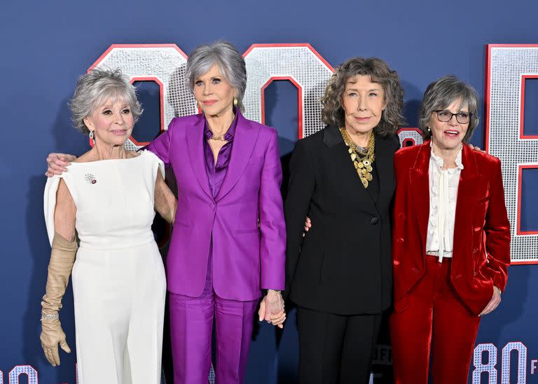 Rita Moreno, Jane Fonda, Lily Tomlin y Sally Field brillaron en Los Ángeles en la presentación de 80 For Brady en el Regency Village Theatre