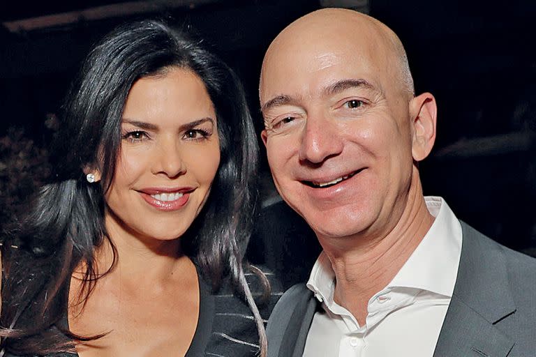 Lauren Sanchez and Amazon CEO Jeff Bezos attend Jeff Bezos and Matt Damons 