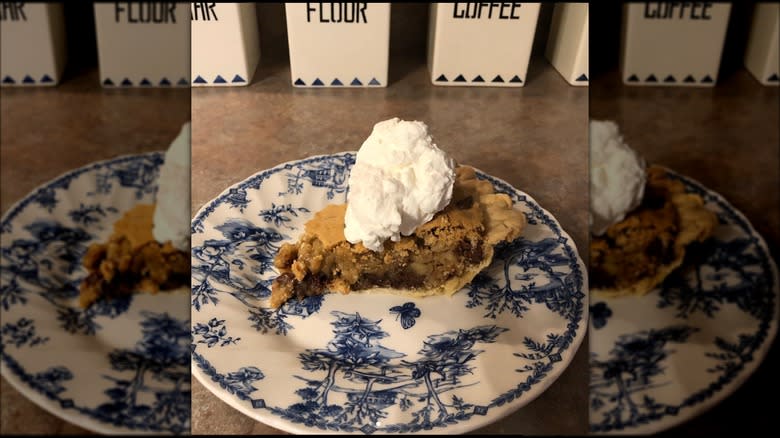 Platte county pie on blue toile plate 