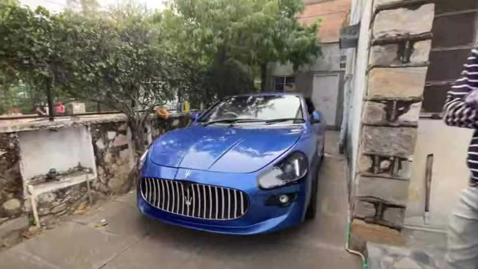 在印度有一位車迷選擇自己打造心目中的Maserati敞篷跑車Gran Cabrio。(圖片來源/ 翻攝自jaipur jeep lovers)