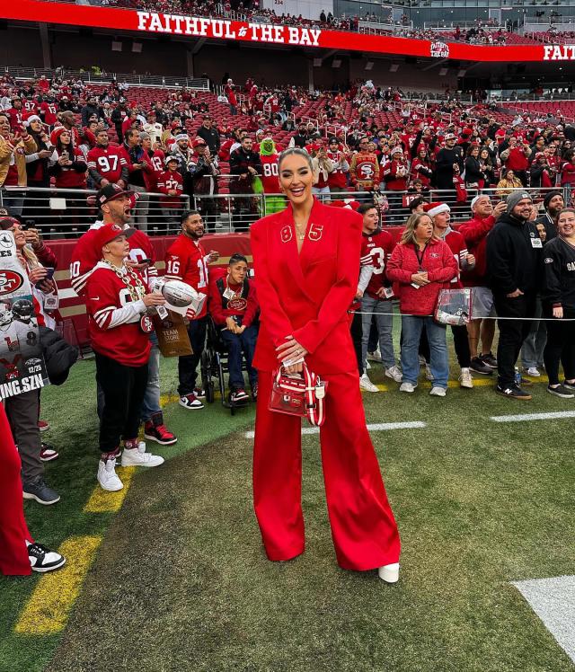 Over-the-Top Super Bowl 2024 Outfit Inspo as Seen on 49ers Wife Claire Kittle