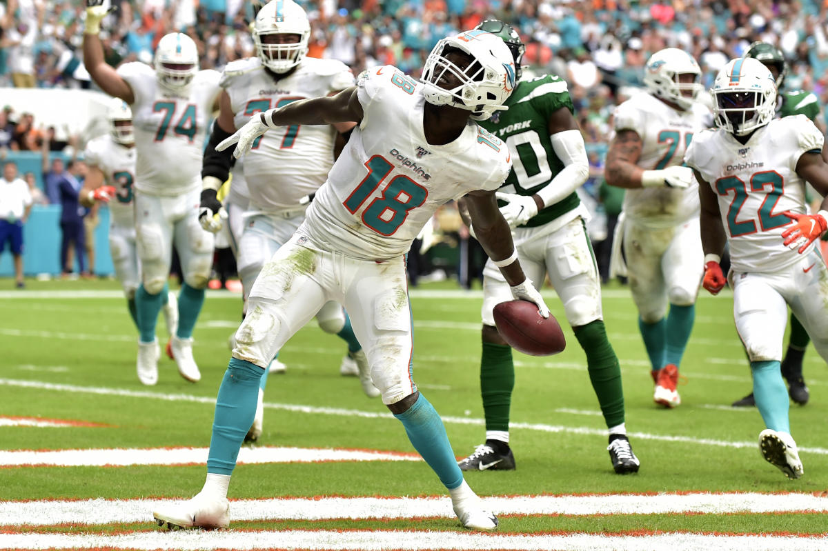 With new coach, playmakers, Dolphins hope for AFC resurgence