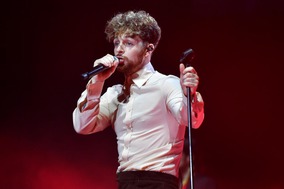 Tom Grennan performs during HITS Radio's HITS Live 2021 at Resorts World Arena on November 20, 2021 in Birmingham, England. (Photo by Anthony Devlin/Getty Images for BAUER)